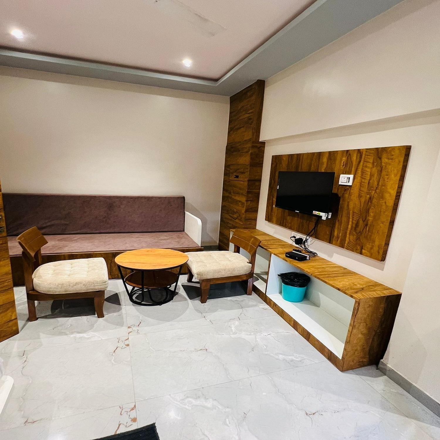 Hotel Pragati Inn Ahmednagar Buitenkant foto